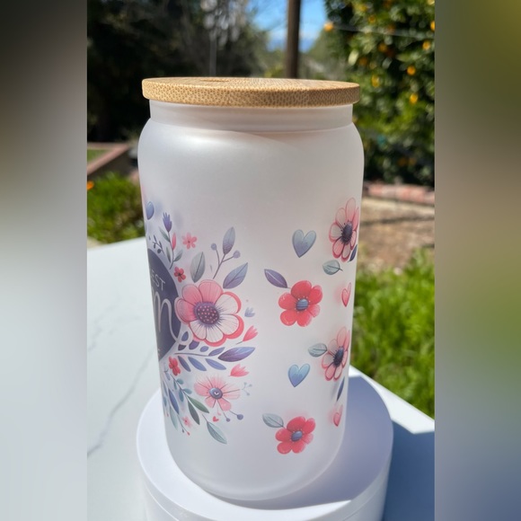 Best Mom Ever Libby frosted can glass 16oz - Picture 4 of 5